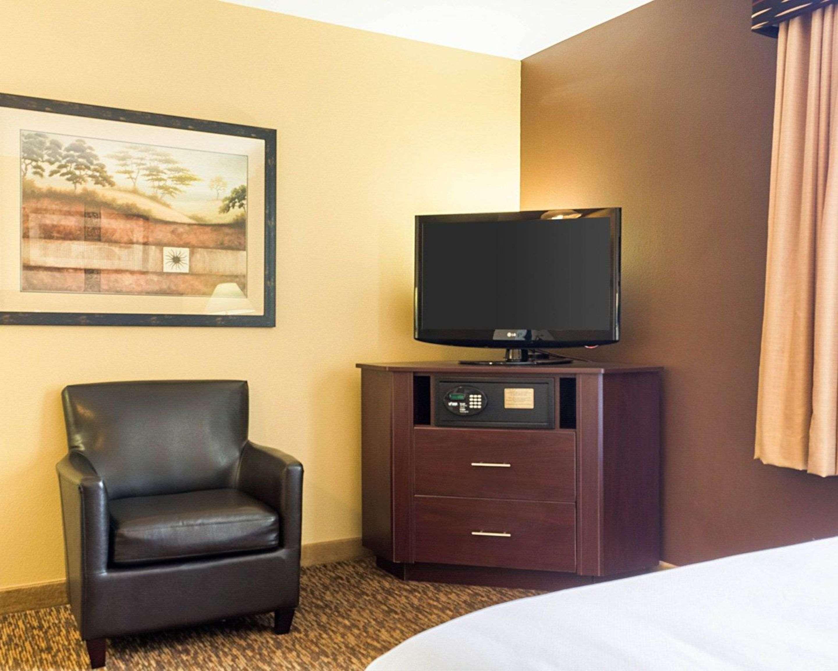 Mainstay Suites Minot Dış mekan fotoğraf