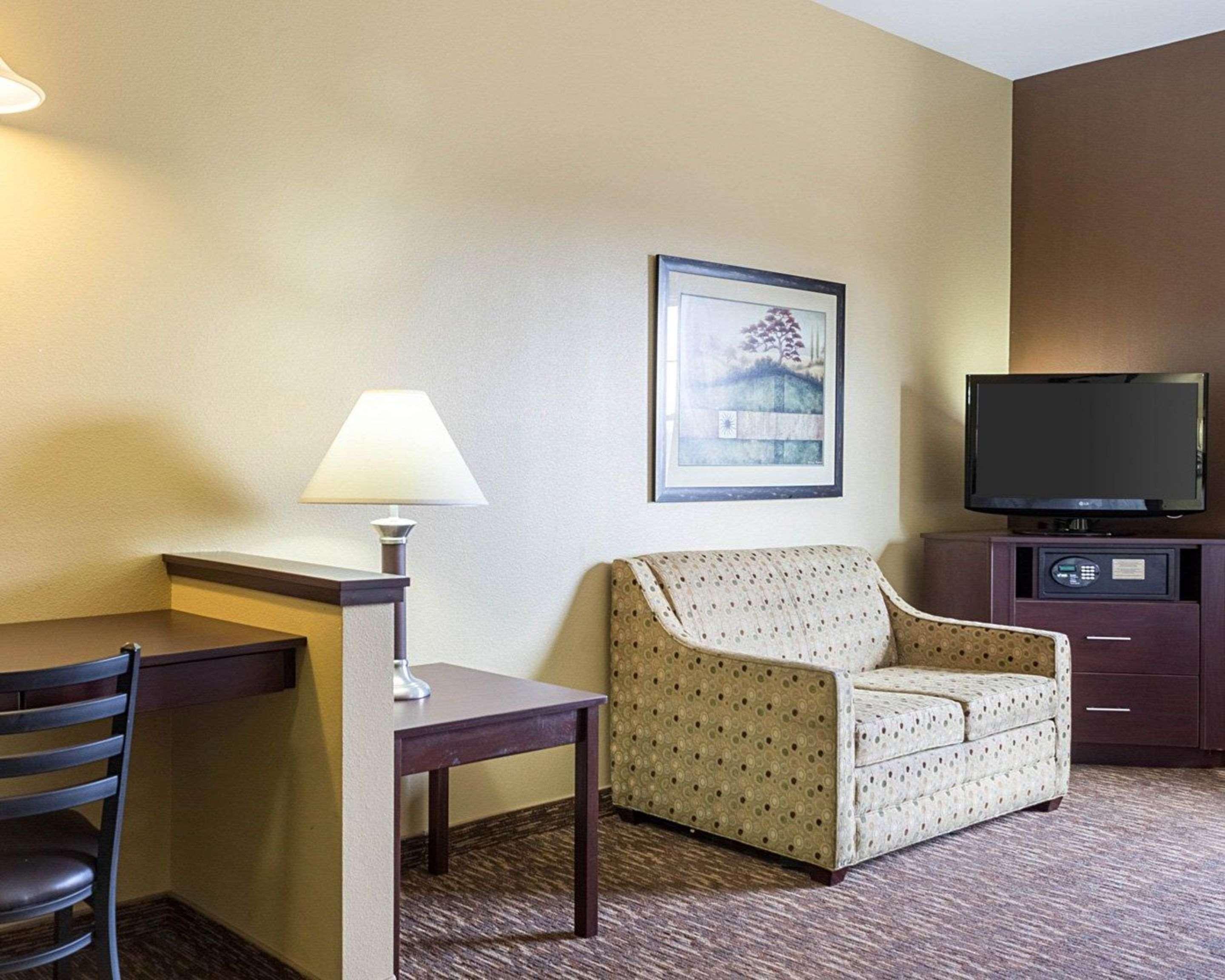 Mainstay Suites Minot Dış mekan fotoğraf