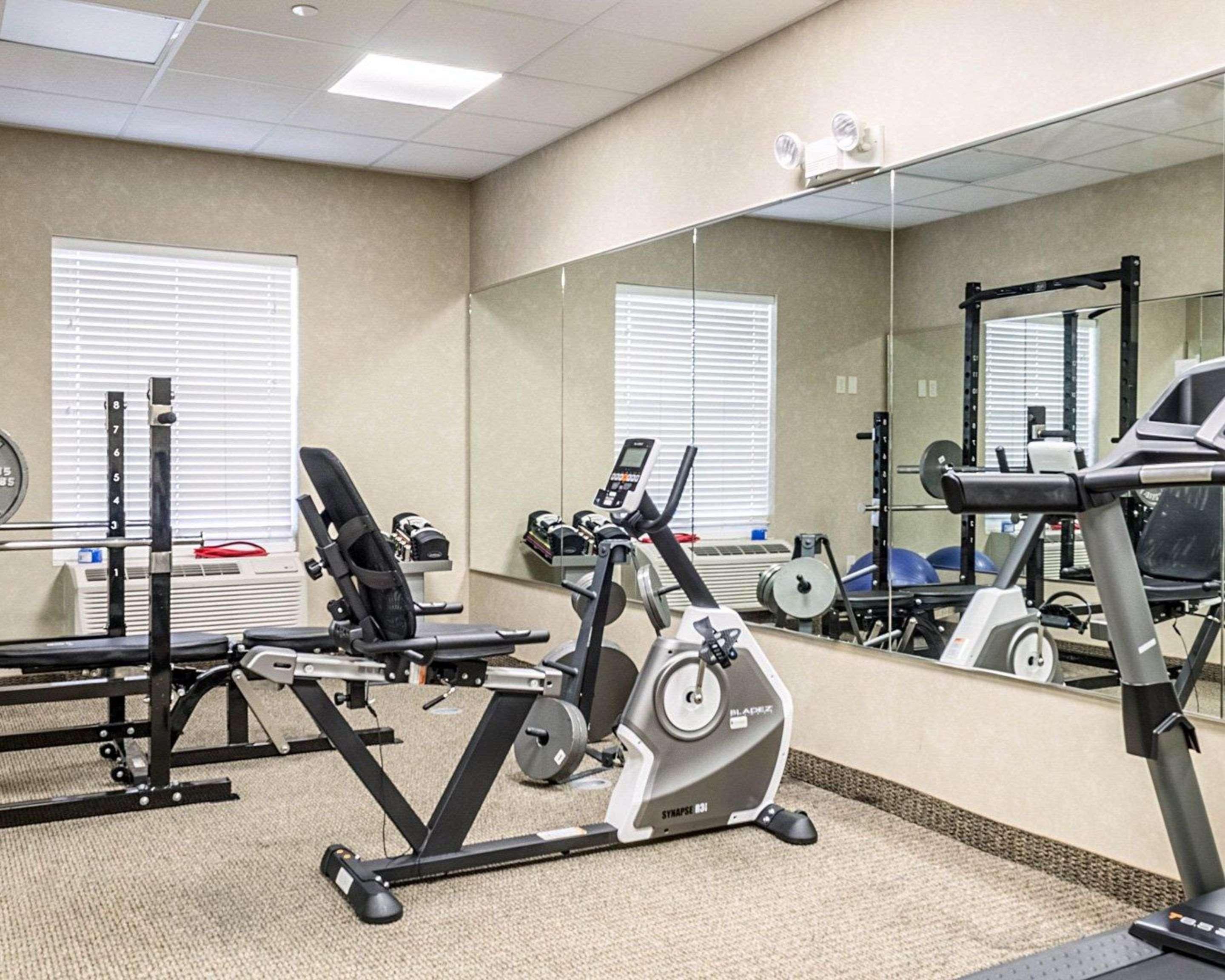 Mainstay Suites Minot Dış mekan fotoğraf